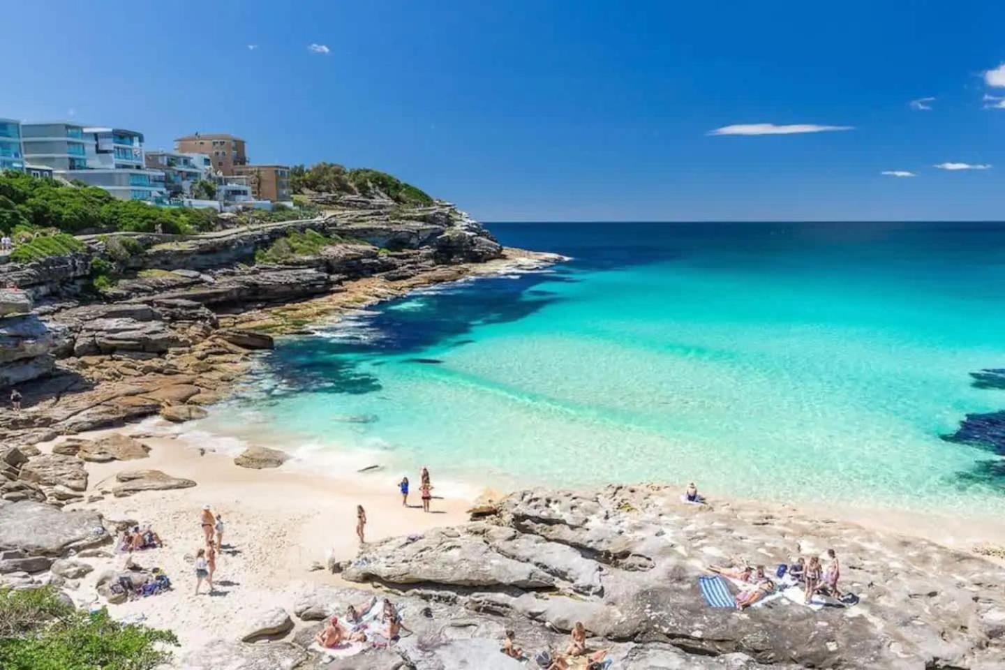 Stylish Steps From Bondi Shoreline * Sydney